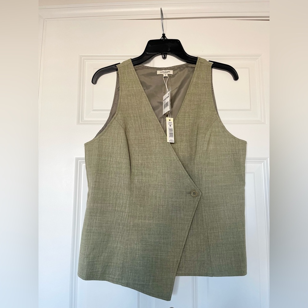 🆕 NWT! Max Studio Sage Green Asymmetrical Vest sz. M